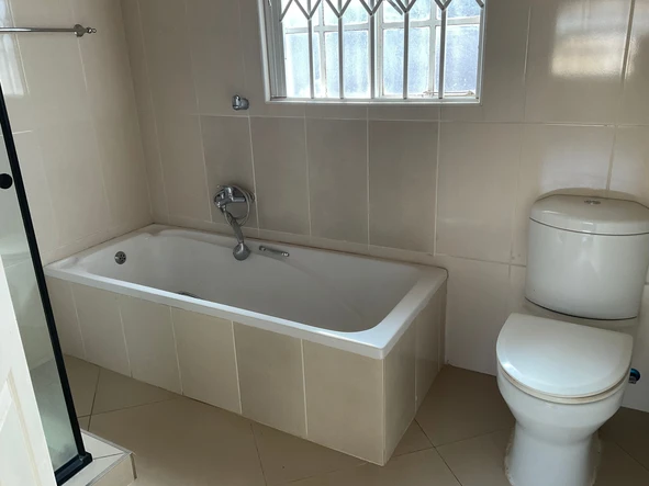 3 Bedroom Garden Flat