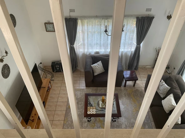3 Bedroom Flat & Apartment