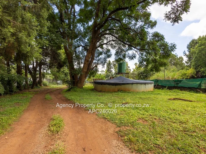 CHISIPITE - 28 206 s m (6.97 acres) (Sole Mandate)