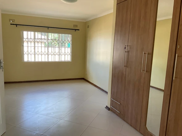 3 Bedroom Garden Flat