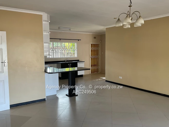Secure Complex - Ideal For Professional Couple Or Small Family