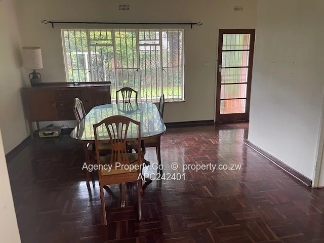 New On The Market -Secure Unit - Ideal Investment (Sole Mandate)